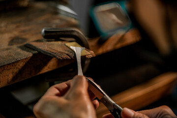 wedding Goldring process handcraft work 