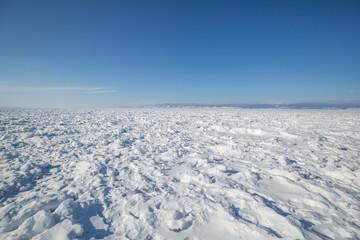 Fototapeta na wymiar Lake Baikal in winter