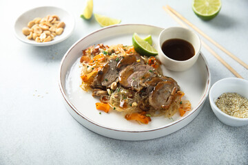 Rice noodles with pork and peanut