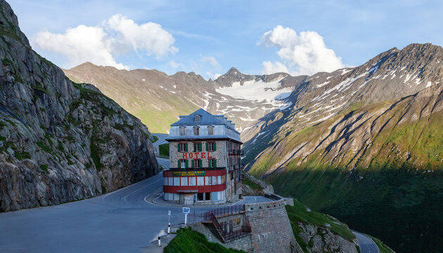 Belvedere Hotel at the turn of Furka pass