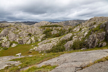 Fototapeta na wymiar Wanderung ​Brufjellhålene - Norwegen 12