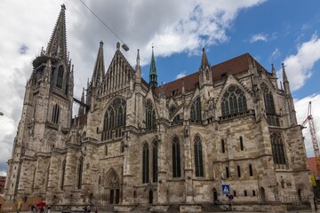 Fototapeta na wymiar St Peter Cathedral in Regensburg, Germany