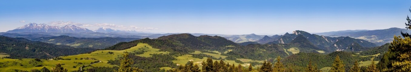 A beautiful panorama of the Pieniny Mountains and the Tatra Mountains. View from Wysoki Wierch, on the border of Poland and Slovakia.