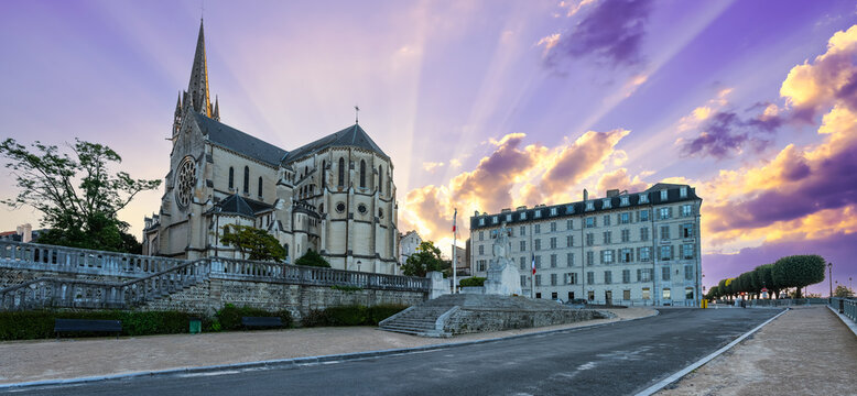 Sunrise in the historic center of the tourist city of Pau next to the Pyrenees, France.