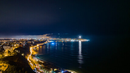 Fototapeta na wymiar Vista nocturna de Lima