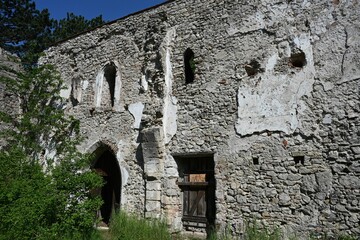 Kirchenruine Pankrazi bei Alland, Österreich, 01.06.2023