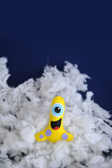 cenário infãntil divertido com tema espacial, alienigena foto engraçado com espaço para texto anúncio ou promoção 