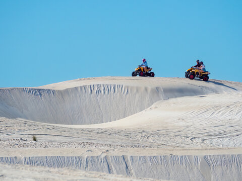 Lancelin is Australia&rsquo;s premier sandboarding destination and it&rsquo;s just 85 minutes from the centre of Perth.Sandboarding in Lancelin is inexpensive and fun.
