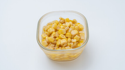 スイートコーン・コーン缶の中身