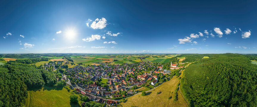 360&deg; Rundblick bei M&ouml;nchsdeggingen im UNESCO Geopark Ries in Nordschwaben