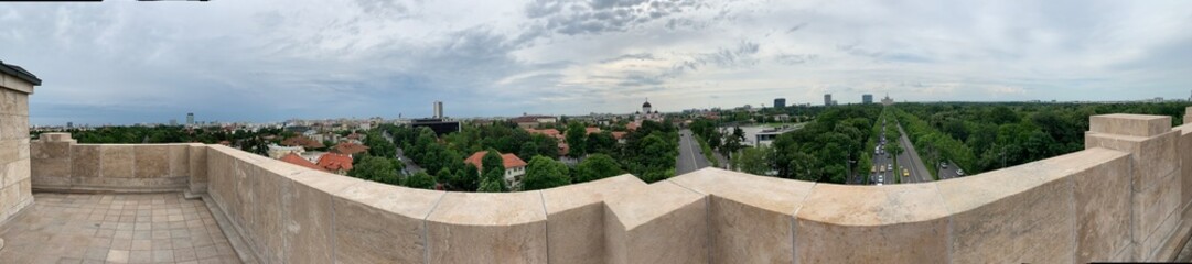 Fototapeta na wymiar panorama of the Bucharest 