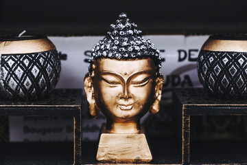 Statue visage du bouddha en bronze - Décoration d'intérieur symbole zen et paix