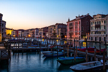 Fototapeta na wymiar Sunset scene on Canal Grande in Venice
