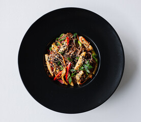 wok funchose with chicken and vegetables