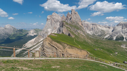 Fototapeta na wymiar View of the Geislerspitzen mountains (Gruppo delle Odle) in the Dolomites (Italian Alps), as seen from the Seceda mountain peak