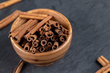 aromatic cinnamon sticks used in cooking and confectionery products