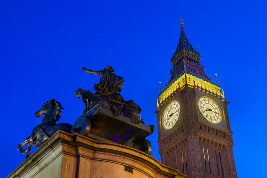Big Ben and Boadicea Statue, dusk, Westminster, London, England