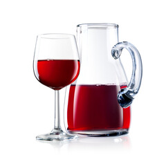 Karaffe und Glas mit Rotwein