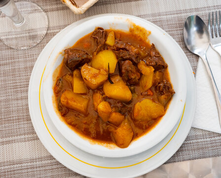 Pretty serving of beef stew cooked spanish style