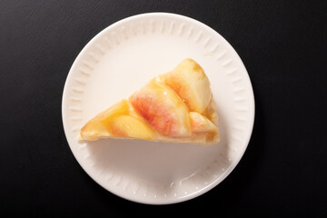 桃のチーズケーキ