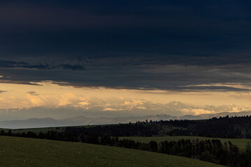 sunrise over the mountains