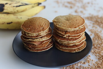 Khapli wheat plantain pancake. A healthy version of pancakes made of emmer wheat flour, ripe plantain, sweetened with jaggery