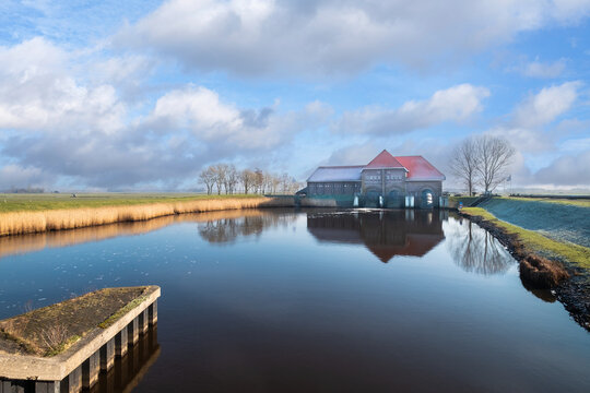 Water pumping station A.F. Stroink, Overijssel province, The Netherlands || Watergemaal A.F. Stroink,