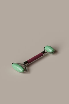 jade stone face roller