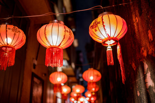 New lantern 2024