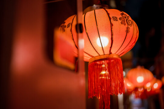 Chinatown lantern hanging