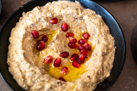 Mutabal Middle Eastern eggplant food dish