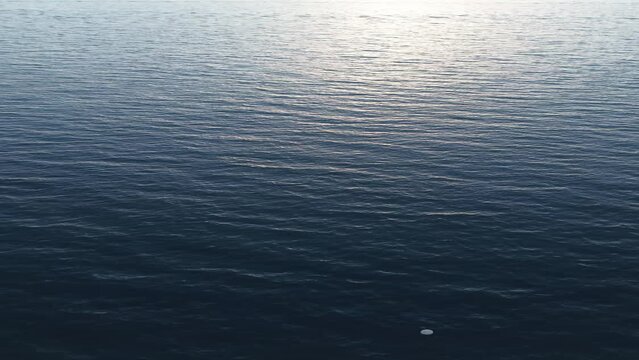 Vista a&eacute;rea mar, oceano, agua do mar, sobrevoo mar