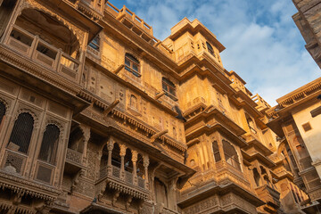 Obraz premium Jaisalmer, Rajasthan, India - 16 th October 2019 : Patwon Ki Haveli , Mansion of Brocade Merchants, a cluster of five large havelis bulit by wealthy Guman Chand Patwa, largest haveli ,private mansion.