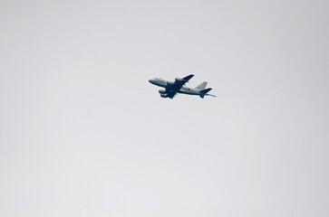 上空の自衛隊機
