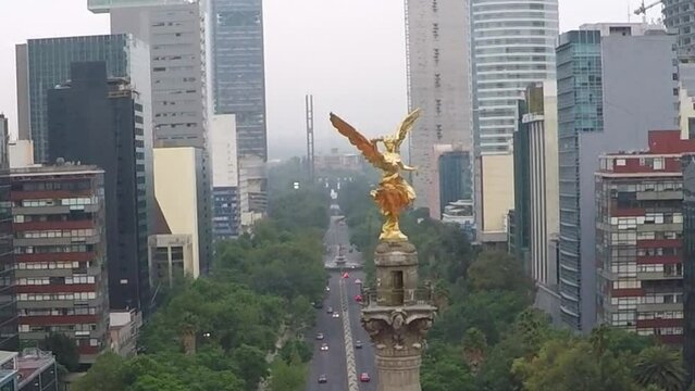 Aerial view of the Angel of Independence monument in Mexico city.