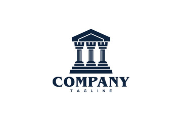 Creative logo design depicting a forum made from chess pieces, designated for the gaming industry.	