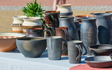 Clay pottery ceramic for sale on market . - obrazy, fototapety, plakaty