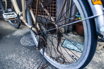 素材　錆びた自転車