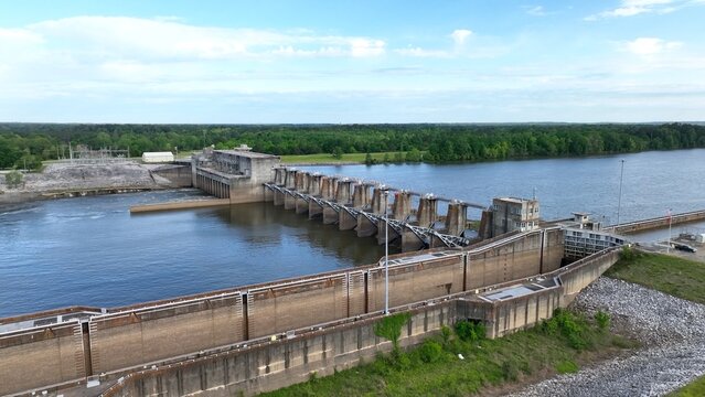 Outdoor Alabama Robert F Henry Lock and Dam and reservoir on Alabama river between Montgomery and Selma area also known for bird watching