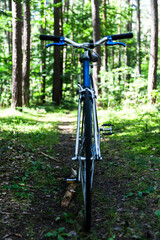 Fototapeta na wymiar Close up of a mountain bike outdoors