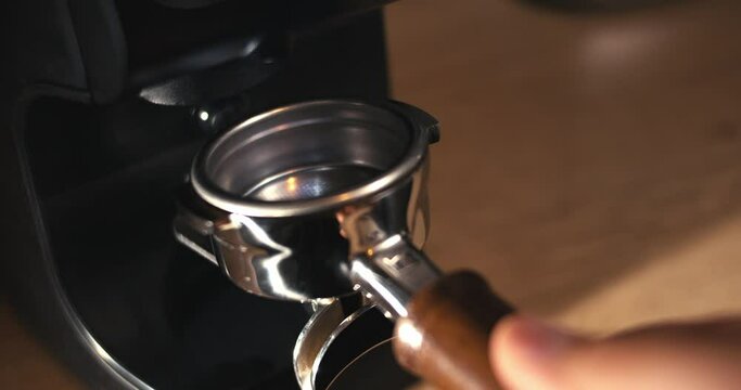 Coffee grinding 1