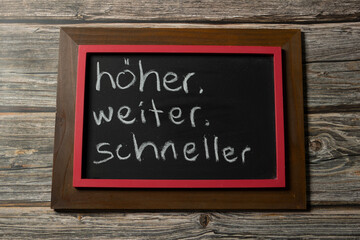 tagel h&ouml;her weiter schneller