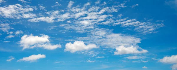 Foto auf Acrylglas white cloud on blue sky © Serghei V
