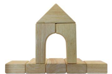 원목블럭으로 표현한 아치형태의 문