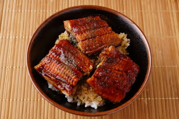 鰻丼　日本料理