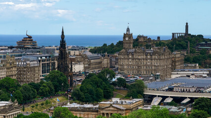 Fototapeta na wymiar Edinburgh City Landscape