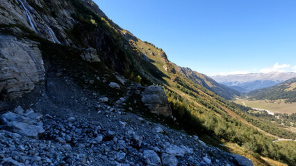 Fototapeta na wymiar mountain landscape, image of Arkhyz mountain ridge at autumn with blue sky - photo of nature