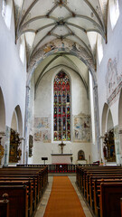 Fototapeta na wymiar Kirchenraum der Kirche in Heiligkreuztal
