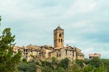 Fototapeta na wymiar Panoramic view of the old town of Boltaña, Huesca (Aragón-Spain)