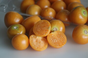 Cape gooseberries, commonly known as Rasbhari in India, is a small orange berry fruit.